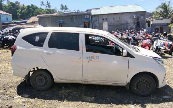 DAIHATSU SIGRA