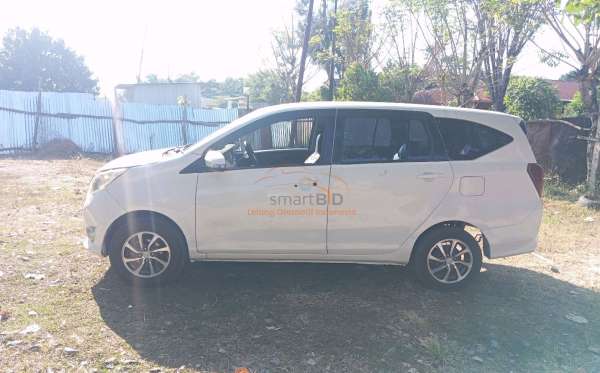 DAIHATSU SIGRA R