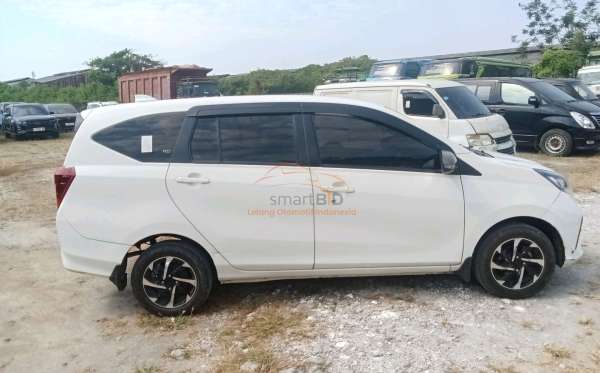 DAIHATSU  SIGRA  R