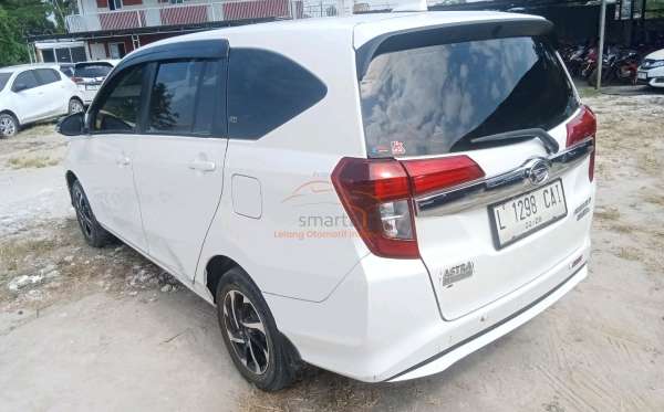 DAIHATSU  SIGRA  R