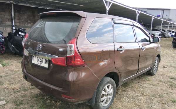 DAIHATSU XENIA 1.3
