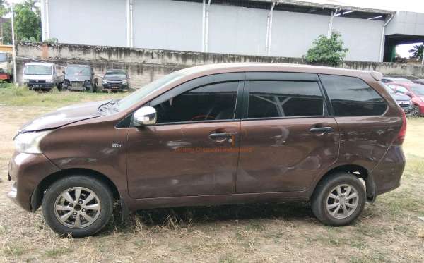 DAIHATSU XENIA 1.3