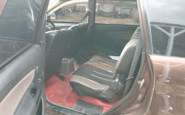 DAIHATSU XENIA 1.3