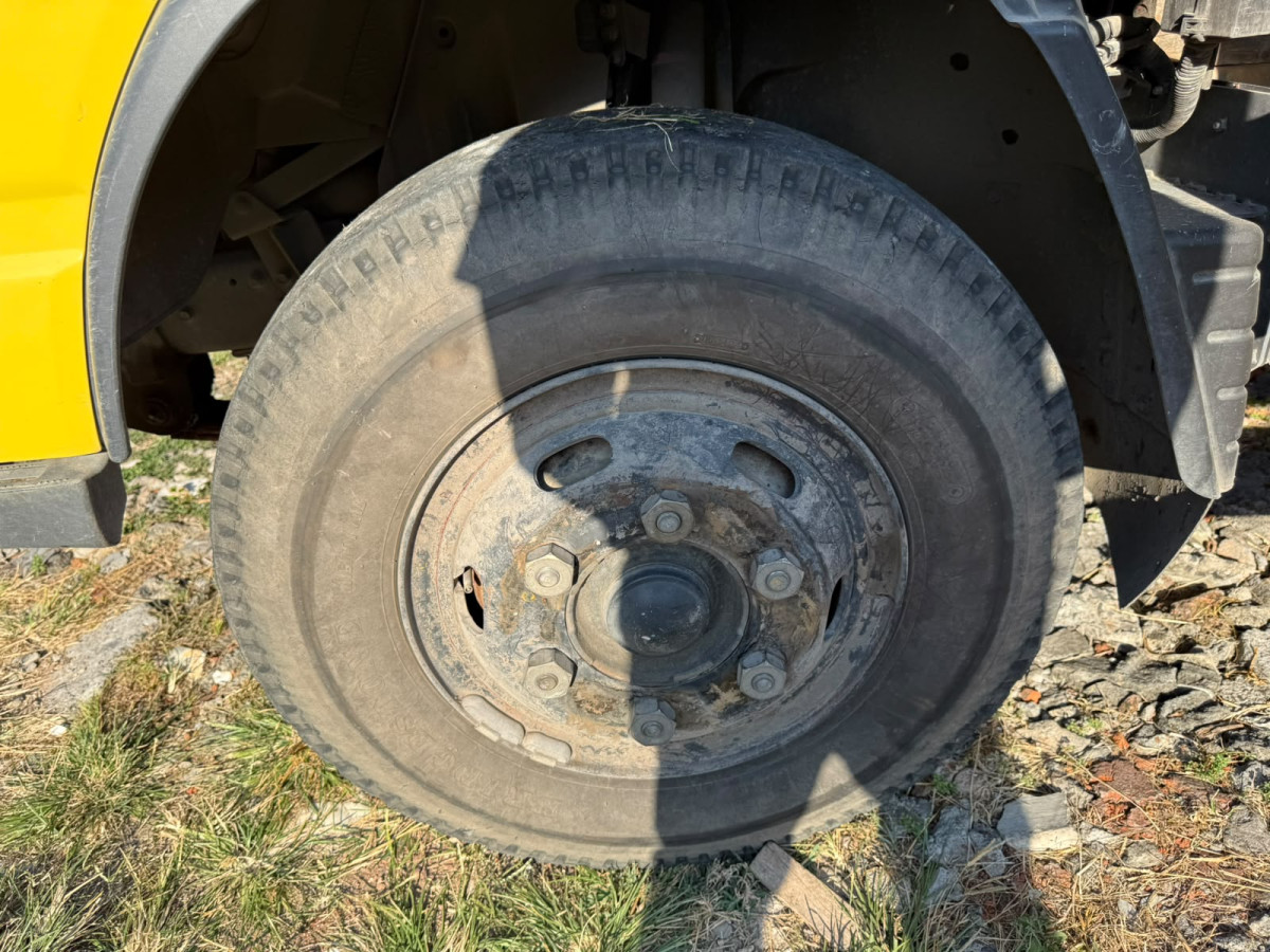 MITSUBISHI  FE  75 SHDX