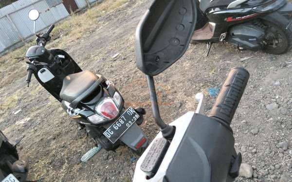 HONDA  BEAT