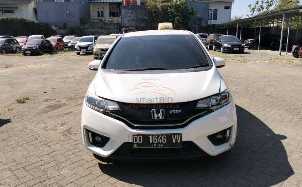 HONDA JAZZ GK5 1.5 RS