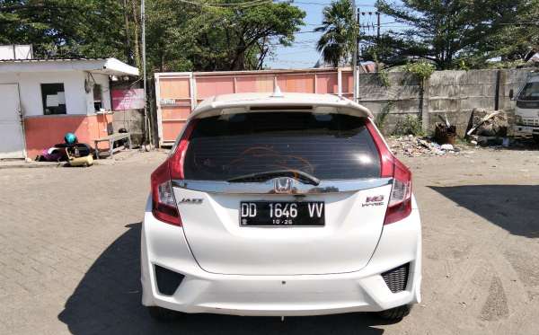 HONDA JAZZ GK5 1.5 RS