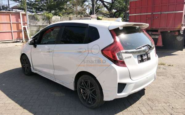 HONDA JAZZ GK5 1.5 RS