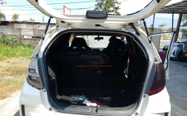 HONDA  JAZZ  GE8 1.5 E