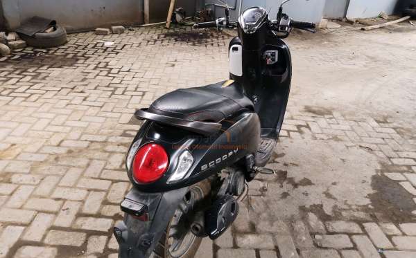 HONDA  SCOOPY
