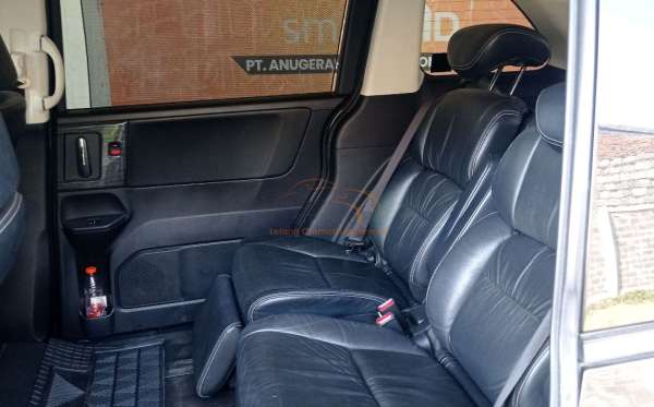 HONDA Odyssey 2.4 E CVT