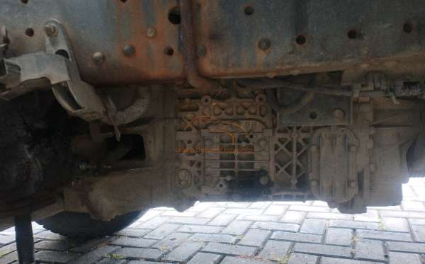 ISUZU NMR 71T HD 6.1