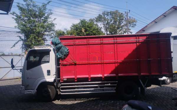 ISUZU NMR 71T HD 6.1