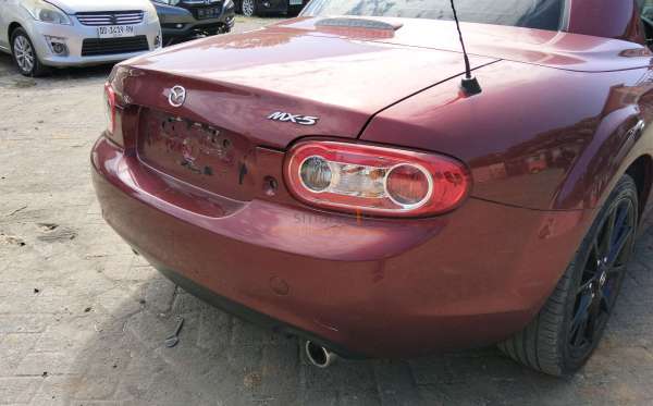 MAZDA MAXDA MX-5 (4X2) A/T