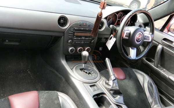 MAZDA MAXDA MX-5 (4X2) A/T
