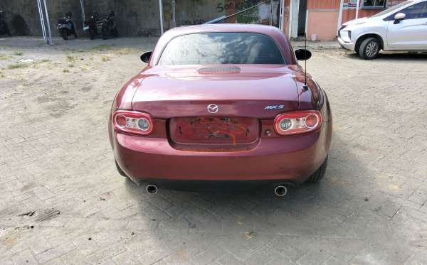 MAZDA MAXDA MX-5 (4X2) A/T