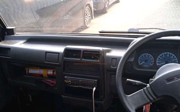 MITSUBISHI T120 SS PU