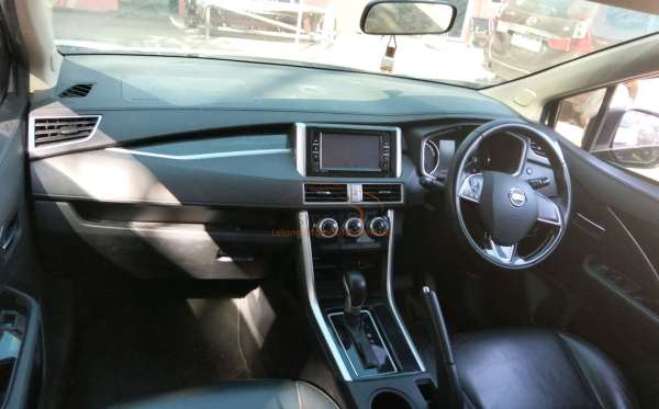 NISSAN LIVINA 1.5