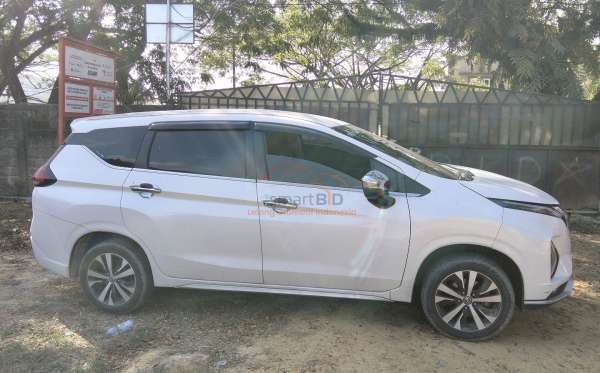 NISSAN LIVINA 1.5