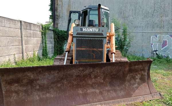 SHANTUI DOZER  SD16 E