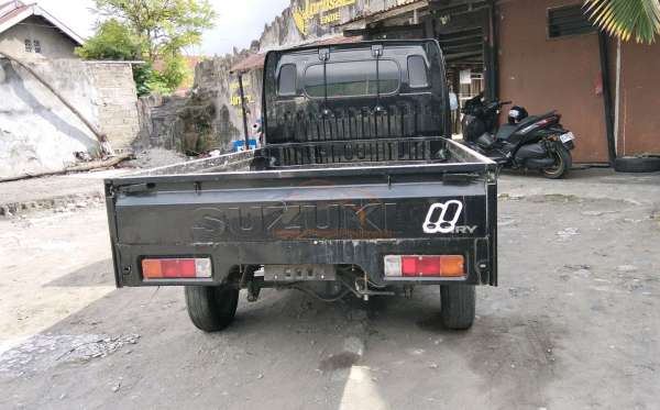 SUZUKI CARRY