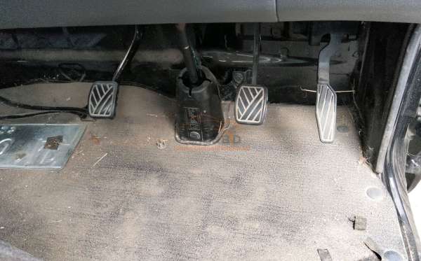 SUZUKI CARRY