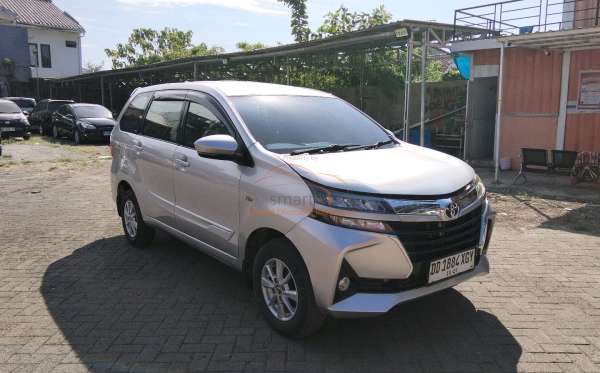 TOYOTA  AVANZA  1.3 G