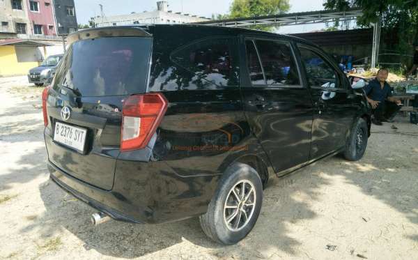 TOYOTA CALYA 1.2 E M/T