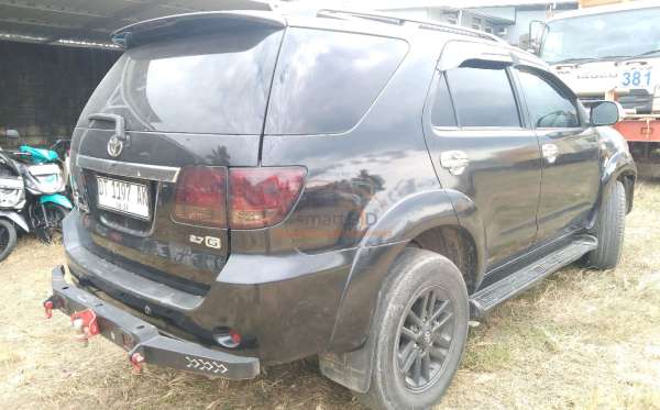 TOYOTA FORTUNER 2.7 G