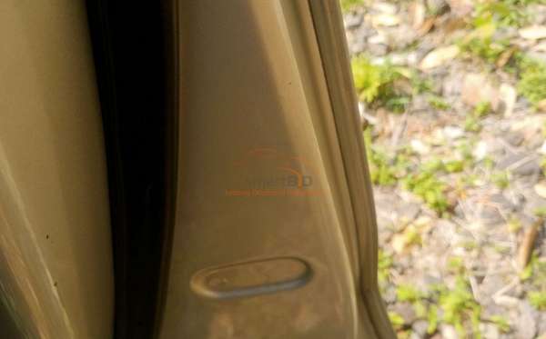 TOYOTA YARIS E
