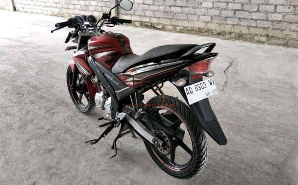 YAMAHA VIXION