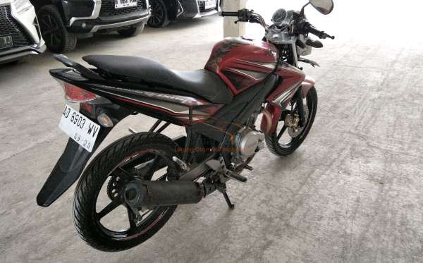 YAMAHA VIXION