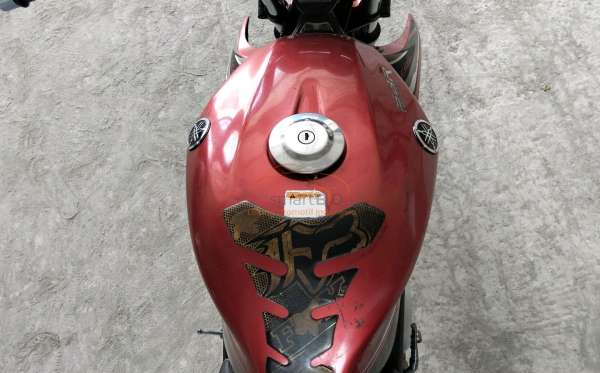 YAMAHA VIXION