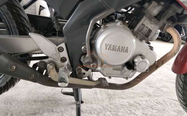 YAMAHA VIXION