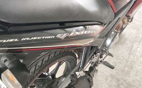YAMAHA VIXION