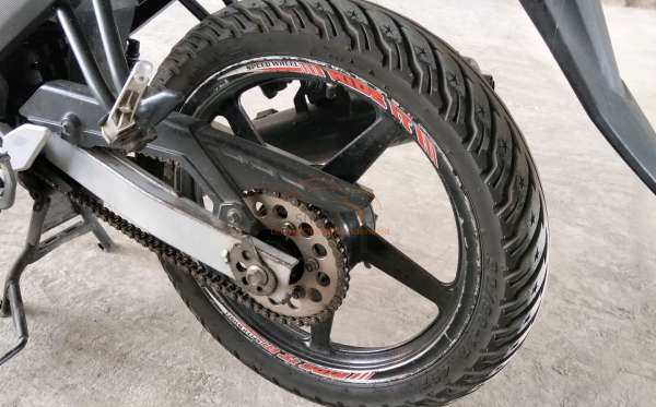 YAMAHA VIXION