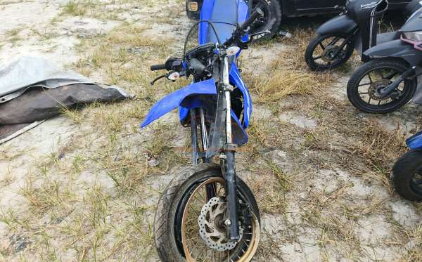YAMAHA WR