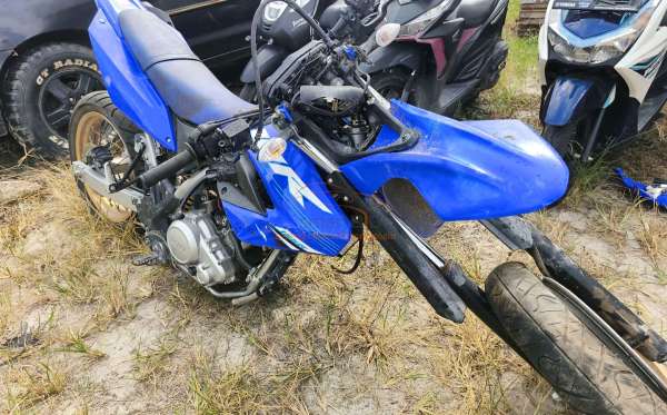 YAMAHA WR