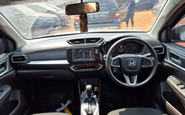 HONDA BRV 1.5E