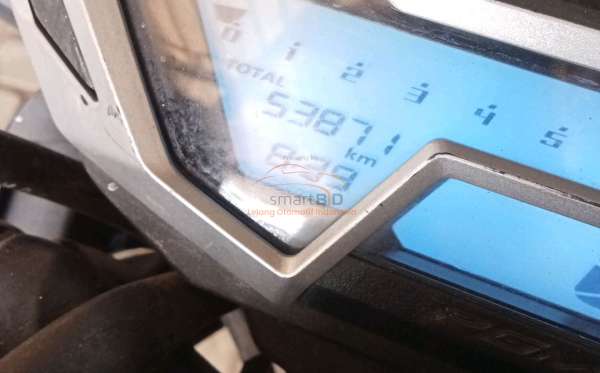 HONDA CB 150 R