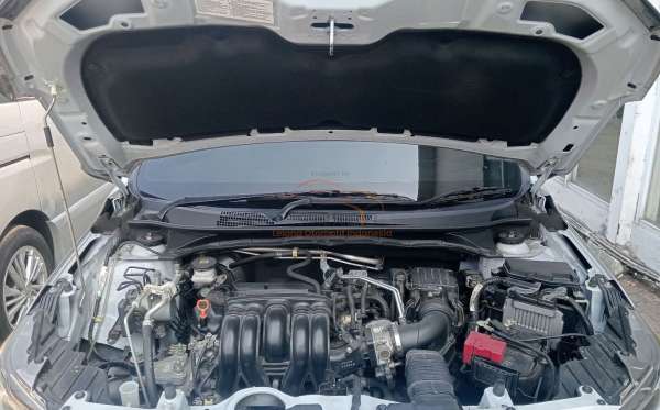 HONDA DG48 1.5 RS CVT