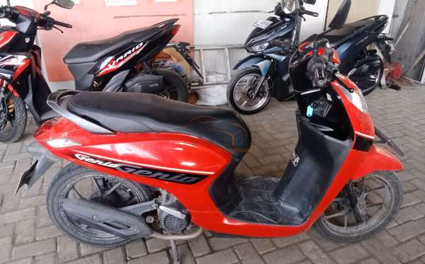 HONDA GENIO