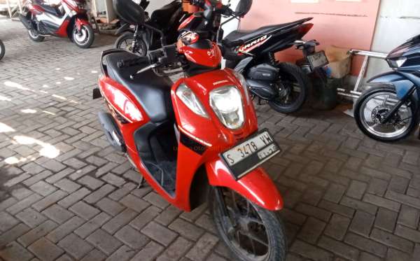 HONDA GENIO