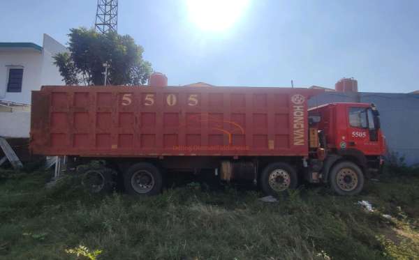 HONGYAN CQ-3314 (8X4)