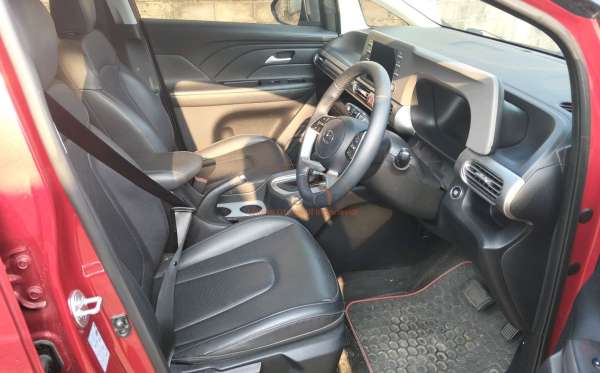 HYUNDAI STARGAZER PRIME 4X2