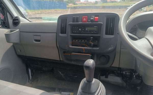 ISUZU PHR54U