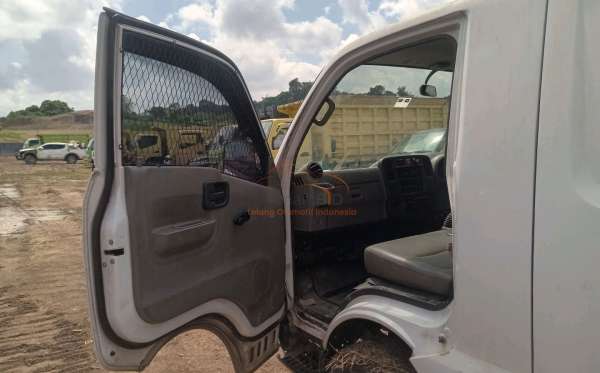 ISUZU PHR54U