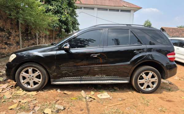 MERCEDES BENZ ML 350