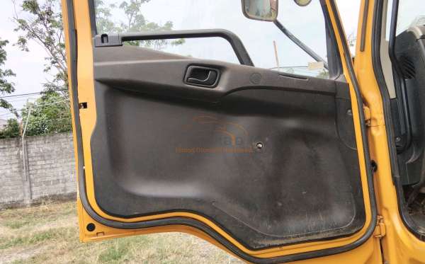 MITSUBISHI FN 62 F HD