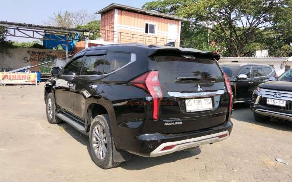MITSUBISHI PAJERO SPORT 2.5L EXCEED (4X2)